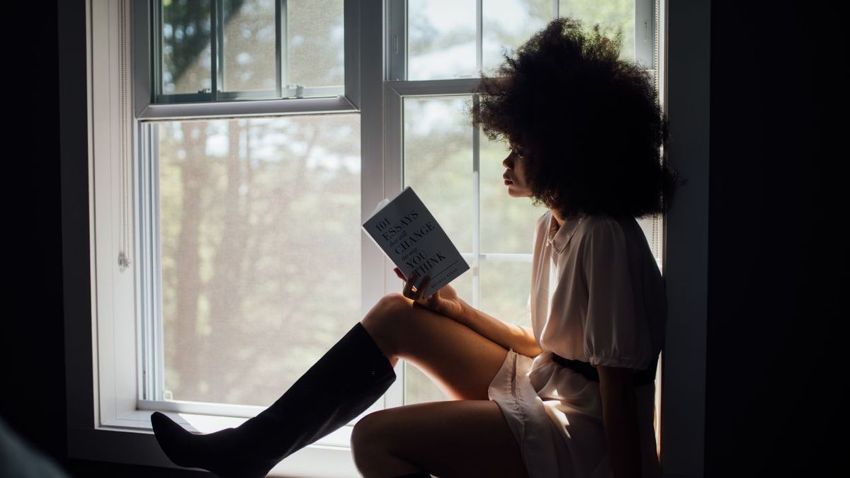 Books We Love: 5 Noteworthy Novels by Gutsy Female Authors