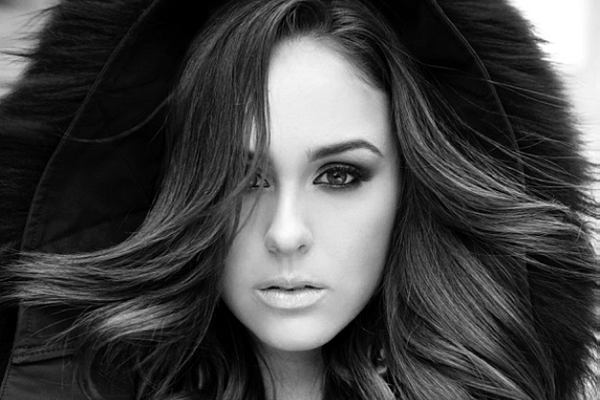 Alexandra Wolf | Photography by Enrique Vega